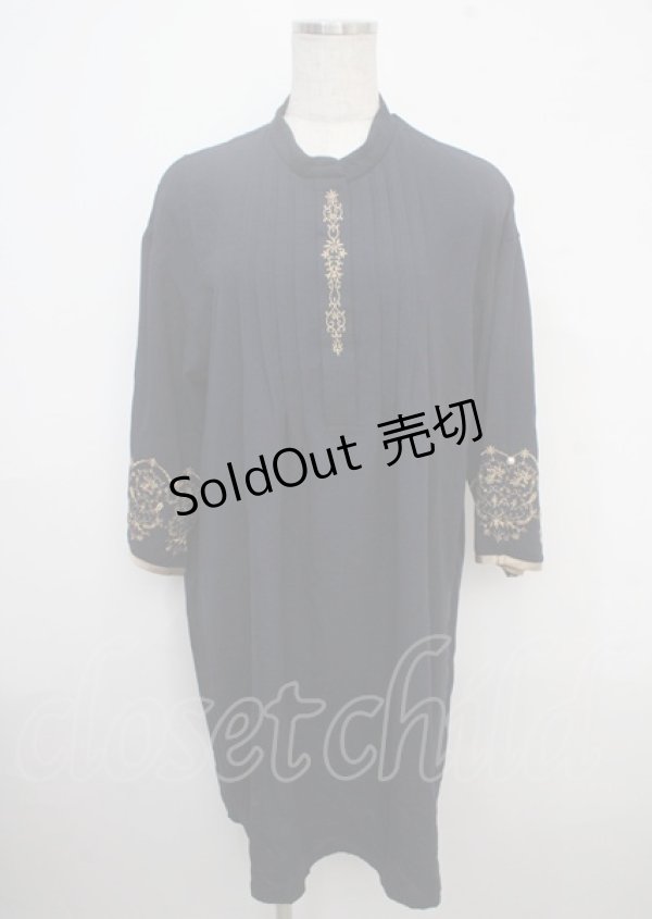 画像1: axes femme / 袖刺繍Aラインシャツワンピース M 紺 Y-25-03-23-057-AX-OP-SZ-ZI (1)
