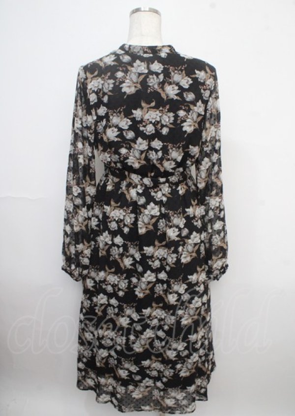 画像2: LEBECCA boutique / 出会ってしまうシフォンワンピース F ブラック Y-25-03-23-070-EL-OP-SZ-ZT077 (2)