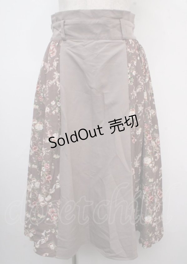 画像1: axes femme / シャビーシックフラワー柄スカート M グレージュ Y-25-03-23-116-AX-SK-SZ-ZY (1)