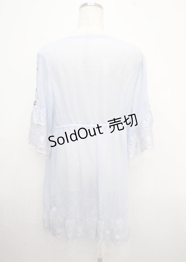 画像2: axes femme / シアー×チュールレースガウン F サックス Y-25-03-23-044-AX-TO-SZ-OS (2)