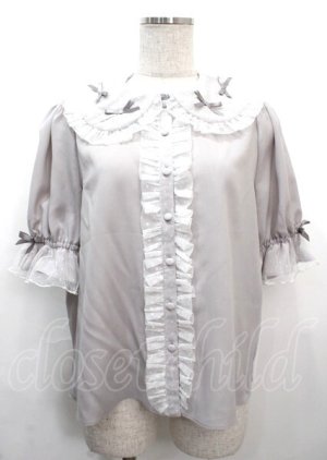 画像: axes femme kawaii / プチリボン半袖ブラウス M グレー Y-25-03-26-051-AX-BL-SZ-OS