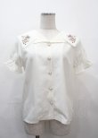 画像1: axes femme POETIQUE / ブーケ刺繍襟ブラウス M 生成り Y-25-03-26-061-AX-BL-SZ-ZY (1)