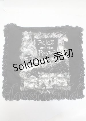 画像: ALICE and the PIRATES / いちご姫プリントクッション  黒×シルバー Y-25-04-01-009-PA-ZA-SZ-ZY