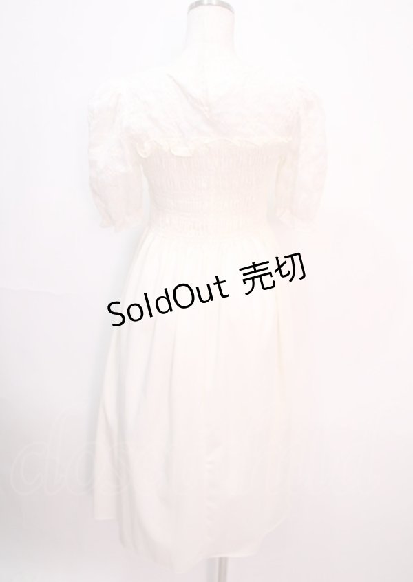 画像2: axes femme POETIQUE / シャーリングワンピース M 生成り Y-25-04-01-117-AX-OP-SZ-ZI (2)