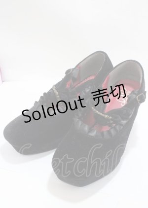 画像: DearMyLove / ヴィンテージバックルリボンフリルパンプス  黒 Y-25-04-01-024-EL-SH-SZ-ZY