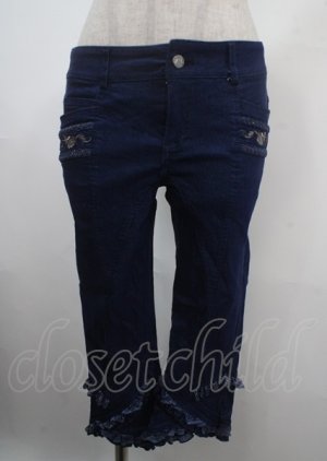 画像: Ozz oneste / 薔薇刺繍七分丈スキニーパンツ  ブルー Y-25-04-03-147-OO-PA-SZ-ZY
