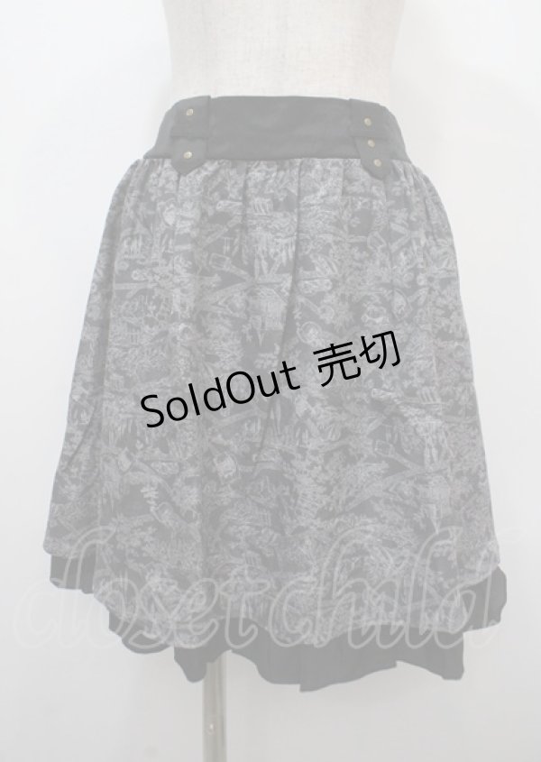 画像1: 【SALE】axes femme / トラベル柄スカート M チャコール Y-25-04-03-168-AX-SK-SZ-ZT218 (1)