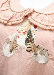画像3: WONDERFUL WORLD / サンタ刺繍ギンガムチェックダブリエ  ピンク Y-25-04-11-064-LO-OP-SZ-ZY (3)