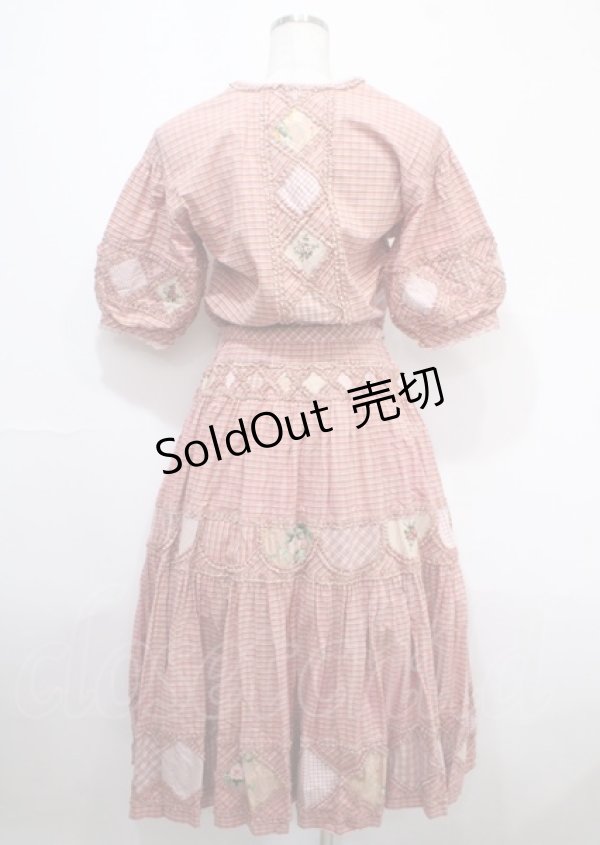 画像2: PINK HOUSE / フリル薔薇パッチワーク長袖ワンピース  ピンク Y-25-04-11-065-LO-OP-SZ-ZY (2)