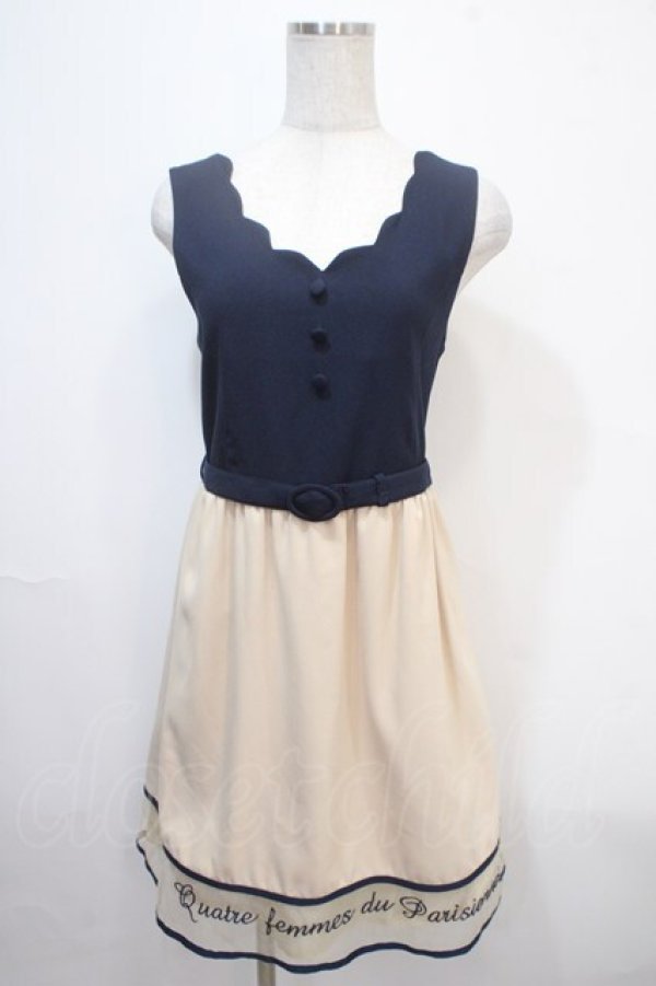画像1: F i.n.t / 裾ロゴ刺繍ドッキングワンピース F ネイビー×ベージュ Y-25-04-15-098-CA-OP-SZ-ZY (1)