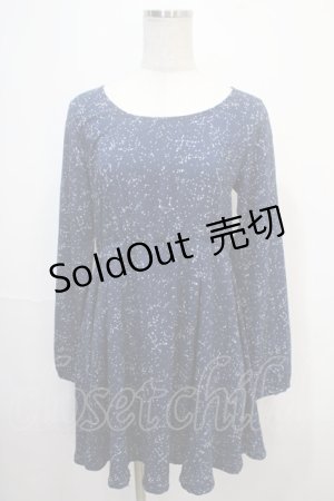 画像: E hyphen world gallery / 星座柄ワンピース F ネイビー Y-25-04-15-145-LO-OP-SZ-ZY