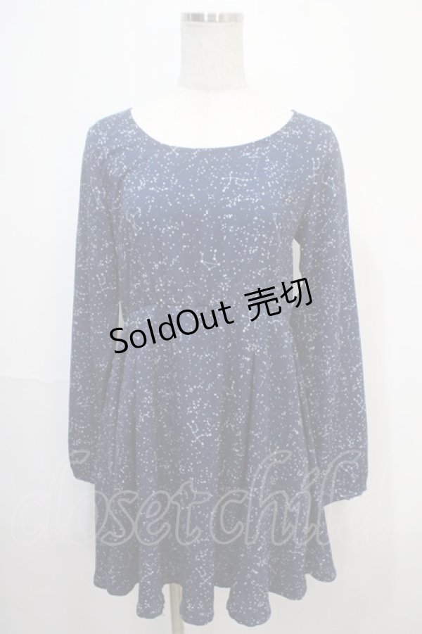 画像1: E hyphen world gallery / 星座柄ワンピース F ネイビー Y-25-04-15-145-LO-OP-SZ-ZY (1)