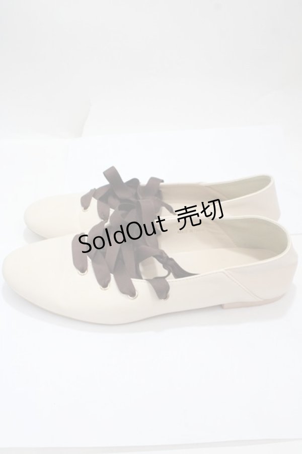 画像2: axes femme / SH レースアップフラットパンプス  ベージュ Y-25-04-17-116-AX-SH-SZ-ZY (2)