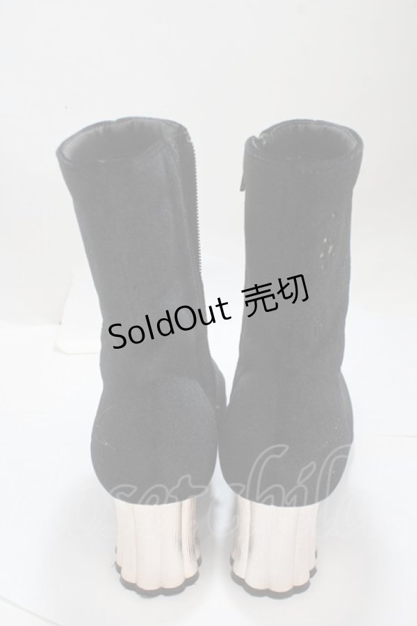 画像3: axes femme POETIQUE / 天体モチーフ刺繍ベロアブーツ  黒 Y-25-04-17-118-AX-SH-SZ-ZT-K005 (3)