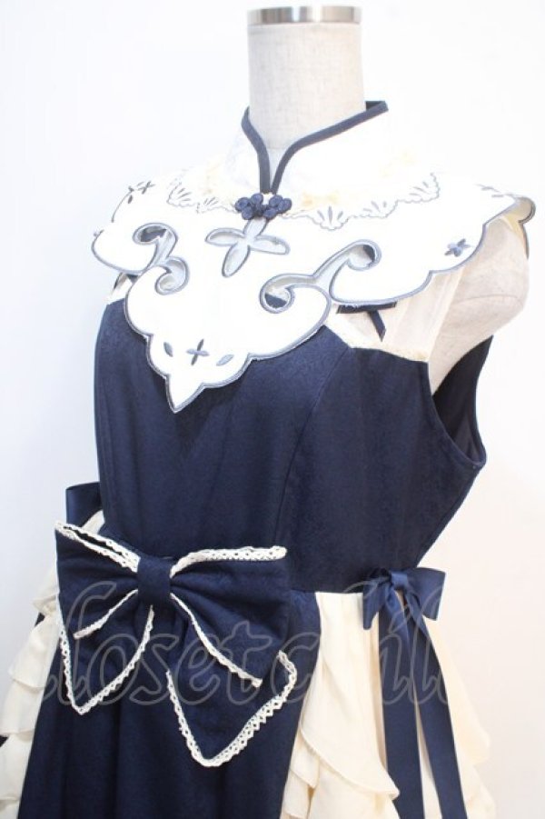 画像3: Doll Paradise / 燕刺繍中華ワンピース 1 紺 Y-25-04-20-108-LO-OP-SZ-ZY (3)