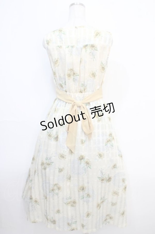 画像2: axes femme POETIQUE / ヒマワリレースロングワンピース  イエロー Y-25-04-20-114-AX-OP-SZ-ZY (2)