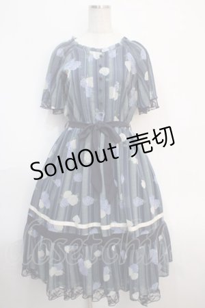 画像: axes femme / 紫陽花シフォンワンピース  紺 Y-25-04-20-121-AX-OP-SZ-ZY