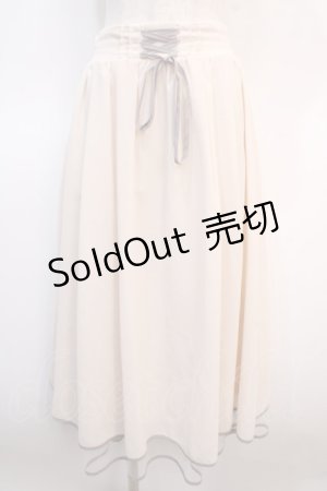 画像: axes femme POETIQUE / リボン花柄バックフリルスカート  キナリ Y-25-04-21-131-AX-SK-SZ-ZY