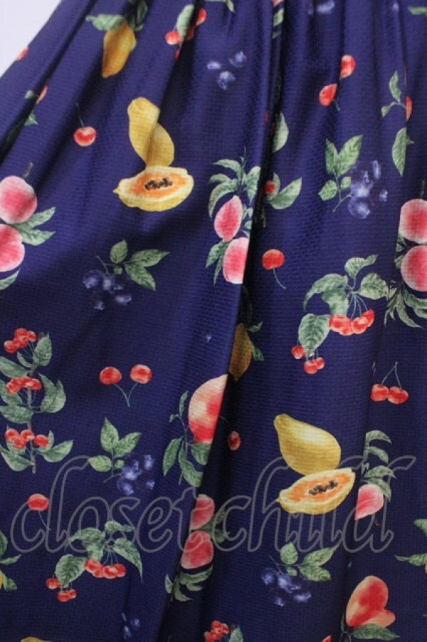 画像3: axes femme / ミックスフルーツ柄スカート  紺 Y-25-04-21-134-AX-SK-SZ-ZY (3)