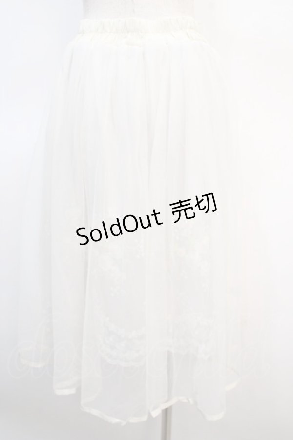 画像2: axes femme POETIQUE / お花刺繍チュールスカート M 生成り Y-25-04-21-136-AX-SK-SZ-ZY (2)