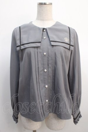 画像: axes femme POETIQUE / チェックリボン付セーラーブラウス  グレー Y-25-04-21-028-AX-BL-SZ-ZY