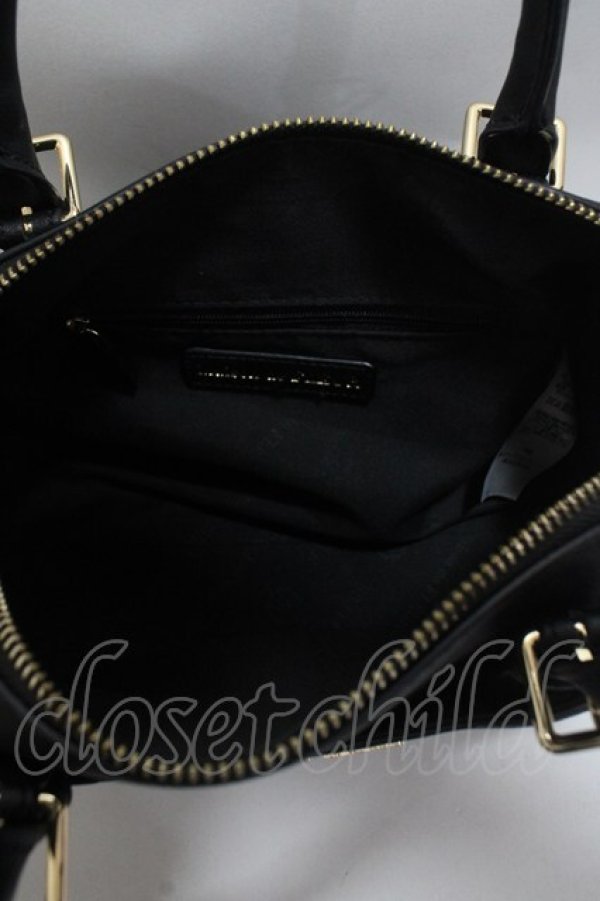 画像3: Maison de FLEUR / モノグラムポケットボストンショルダーバッグ F ブラック Y-25-04-23-005-LO-BG-SZ-ZY (3)