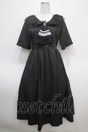 画像: axes femme / ジャボブローチ付ワンピース F 黒 Y-25-04-23-124-AX-OP-SZ-ZY