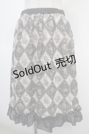 画像: axes femme / アーガイル裾フリルスカート  グレー Y-25-04-23-141-AX-SK-SZ-ZT218