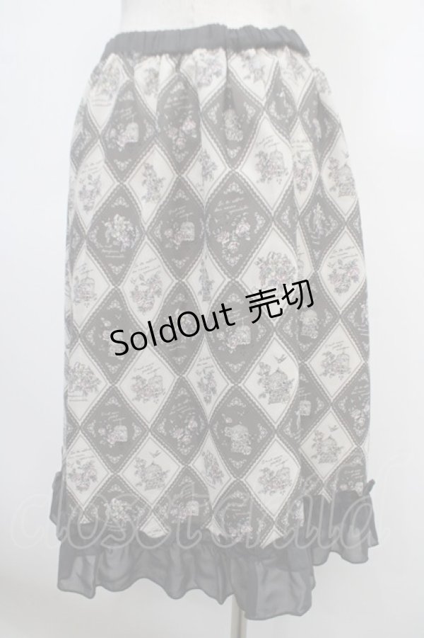 画像2: axes femme / アーガイル裾フリルスカート  グレー Y-25-04-23-141-AX-SK-SZ-ZT218 (2)