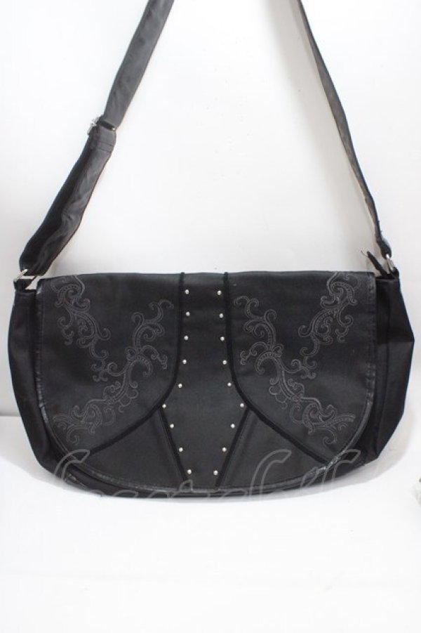 画像1: Ozz Croce / 刺繍入りショルダーバック  黒 Y-25-04-26-005-OO-BG-SZ-ZY (1)