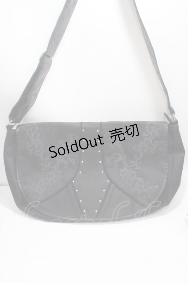 画像1: Ozz Croce / 刺繍入りショルダーバック  黒 Y-25-04-26-005-OO-BG-SZ-ZT-K020 (1)