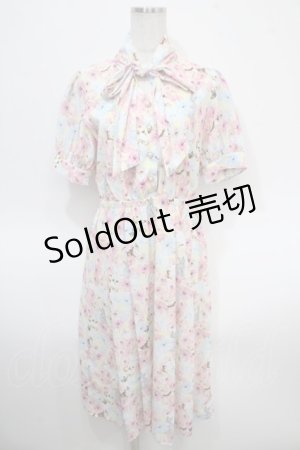 画像: axes femme POETIQUE / フラワーキャットボウタイワンピース  イエロー Y-25-04-26-054-AX-OP-SZ-ZY