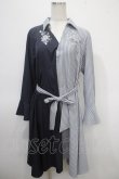 画像1: axes femme / 薔薇刺繍バイカラーワンピース M 紺 Y-25-04-26-067-AX-OP-SZ-ZY (1)
