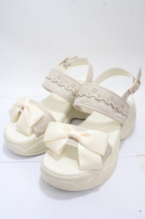 画像1: m petit by misako / リボンスニーカーサンダル M 中白 Y-25-04-30-061-LO-SH-SZ-ZY (1)