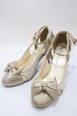 画像1: axes femme / PTパールベルトパンプス M ベージュ Y-25-04-30-068-AX-SH-SZ-ZY (1)