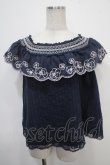 画像1: axes femme POETIQUE / 花刺繍オフショルトップス M 紺 Y-25-04-30-084-AX-TO-SZ-ZY (1)