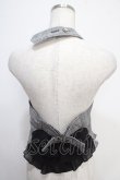画像2: axes femme POETIQUE / BACHフリルホルターベスト  グレー Y-25-05-05-030-AX-TO-SZ-ZY (2)