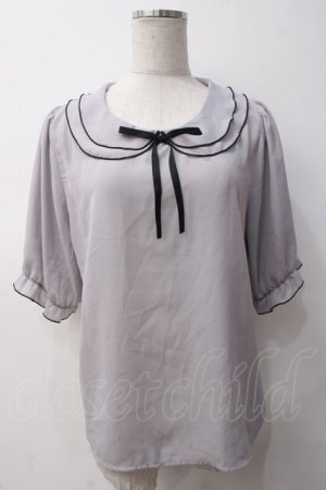 画像: DearMyLoveRose / ダブル丸襟リボンフリルブラウス 3L グレー Y-25-05-14-065-EL-BL-SZ-ZY