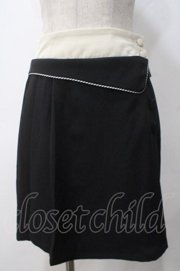 画像1: Fi.n.t / ウエストレイヤードプリーツミニスカート【洗える】 F ブラック Y-25-05-14-124-CA-SK-SZ-ZT456 (1)