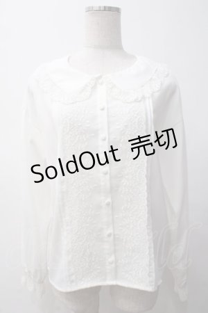 画像: Secret Honey / 王冠刺繍レースブラウス 2 白 Y-25-05-14-031-CA-BL-SZ-ZY