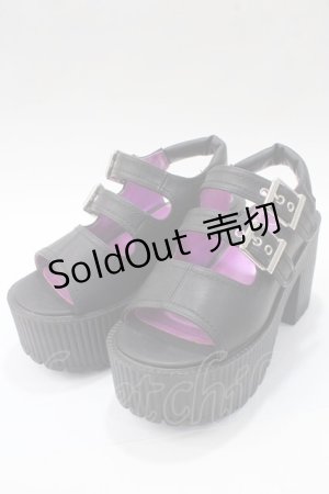 画像: YOSUKE / 厚底ベルティッドサンダル S 黒 Y-25-05-16-085-PU-SH-SZ-ZY