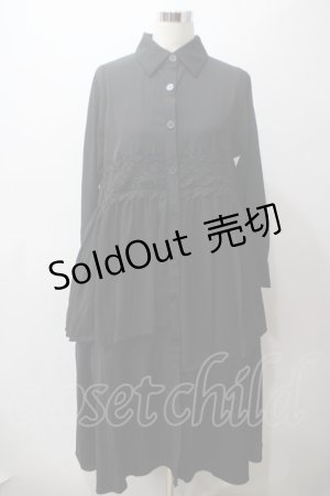 画像: 【SALE】axes femme / レースフリル重ねシャツワンピース F 黒 Y-25-05-19-101-AX-OP-SZ-ZT073