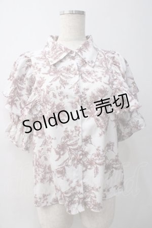 画像: axes femme / タイ付トワルドジュイ風柄ブラウス  茶×白 Y-25-05-22-048-AX-BL-SZ-ZI