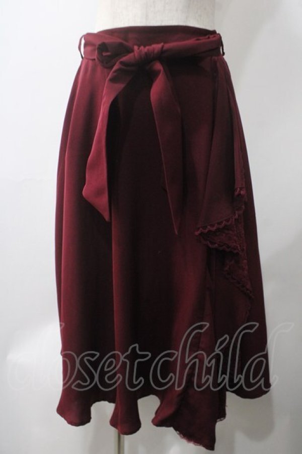 画像1: axes femme / ラッフルレーススカート  ワイン Y-25-05-22-223-AX-TO-SZ-ZY (1)