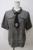 画像1: axes femme / ミリタリー風タイ付ブラウス L カーキ Y-25-05-25-085-AX-BL-SZ-ZY (1)