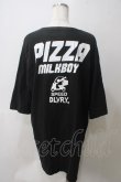 画像2: MILKBOY / PIZZA Tシャツ  ブラック Y-25-05-25-101-MB-TO-SZ-ZY (2)