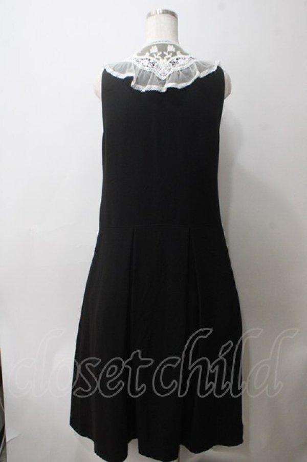 画像2: SERAPHIM / モチーフレースのジャンパースカート  黒 Y-25-05-25-131-LO-OP-SZ-ZY (2)
