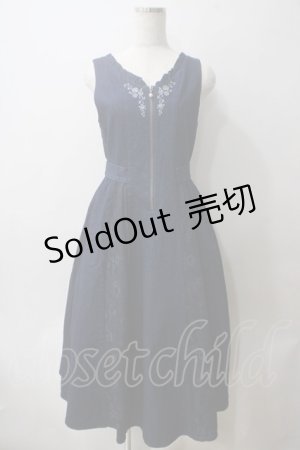 画像: axes femme / バラ刺繍ジャンスカ  インディゴ Y-25-05-25-140-AX-OP-SZ-ZY