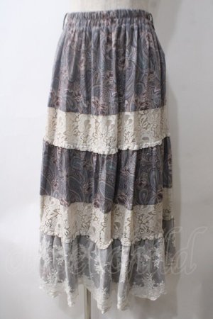 画像: axes femme / ペイズリー×花柄ロングスカート  グレー Y-25-05-25-206-AX-SK-SZ-ZY