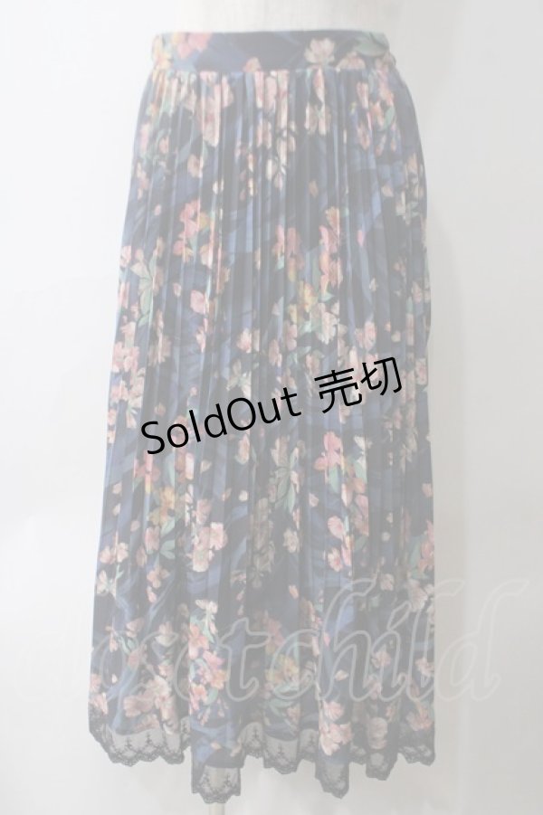 画像1: axes femme / 水彩花柄プリーツロングスカート  紺 Y-25-05-25-209-AX-SK-SZ-ZT503 (1)